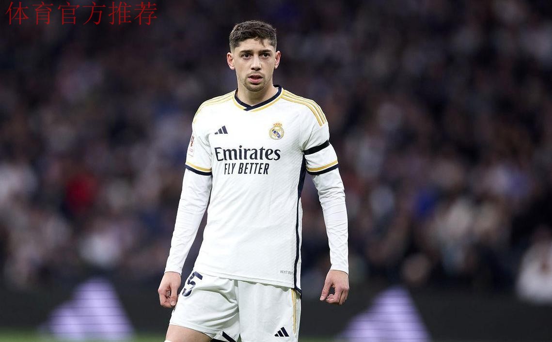 3年190场!皇马1.3亿巨星拉响警报:身体超负荷 接近极限 3年190场!皇马1.3亿巨星拉响警报:身体超负荷 接近极限